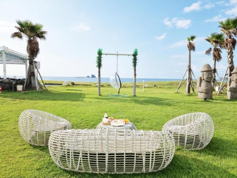 Sun And Moon Resort Seogwipo Exterior photo